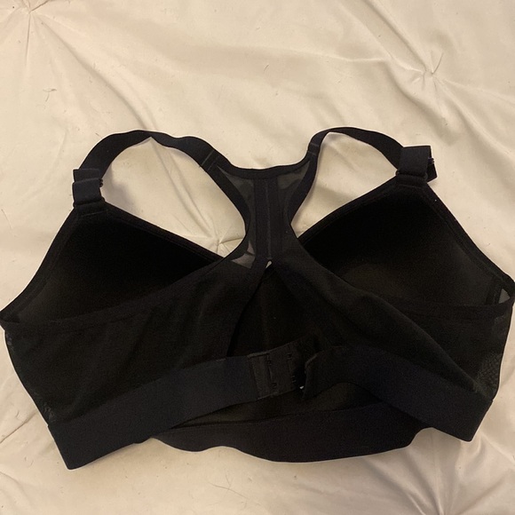 ✨2/$10 Target Camo Sports Bra - Picture 3 of 5